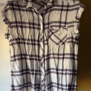 Taccato black and White (gold and red) Plaid Button-Down Shirt